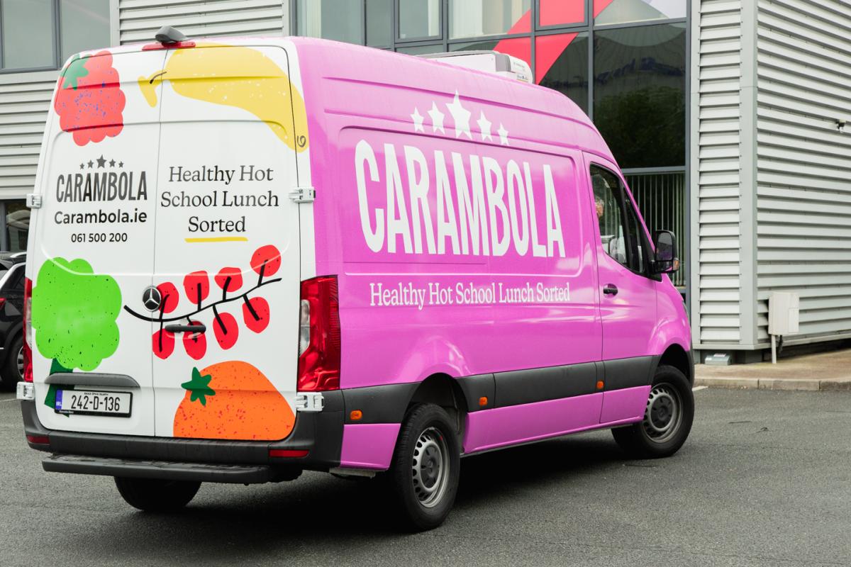 Carambola branded van